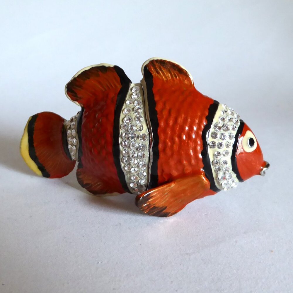 RUCINNI BRAND ENAMELED BEJEWELED TROPICAL CLOWN FISH TRINKET BOX (NEW)